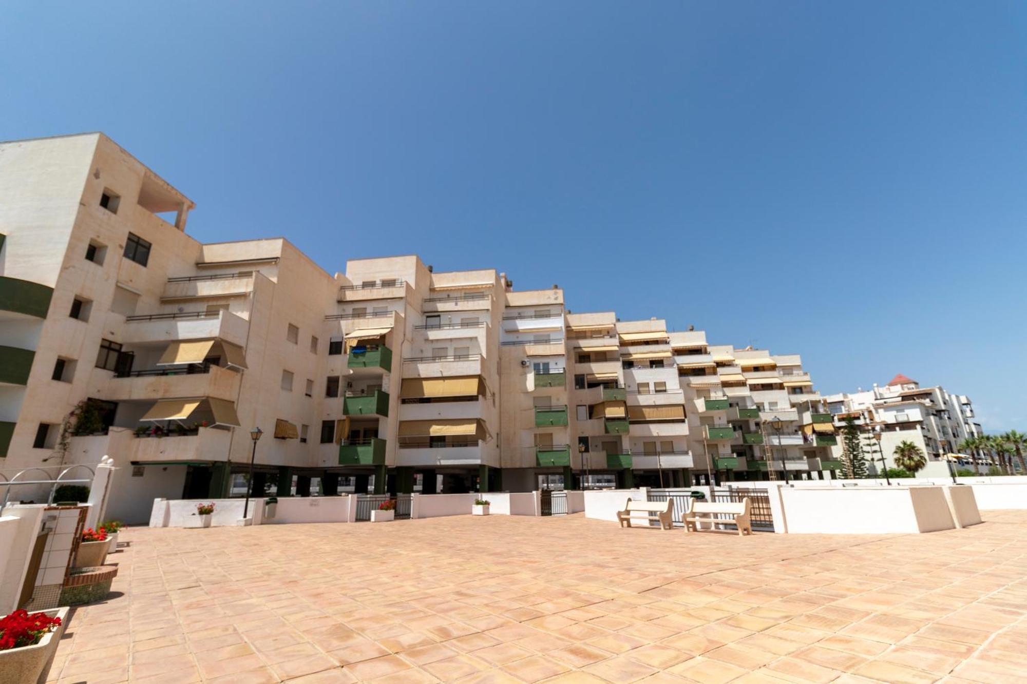 Rentitspain Moderno Apartamento Calaverde Frente Al Mar Salobreña Exteriör bild